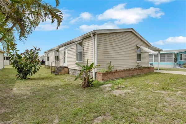 $1,795 | 220 Ocean Reef Lane, Unit 129, Naples, FL 34114