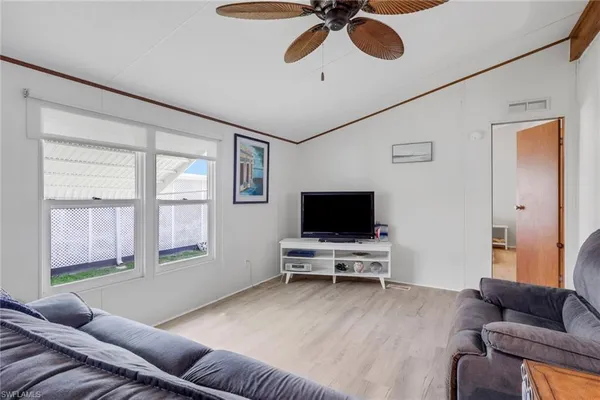 $1,795 | 220 Ocean Reef Lane, Unit 129, Naples, FL 34114