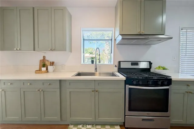 $839,999 | 470 East Home Street, Long Beach, CA 90805