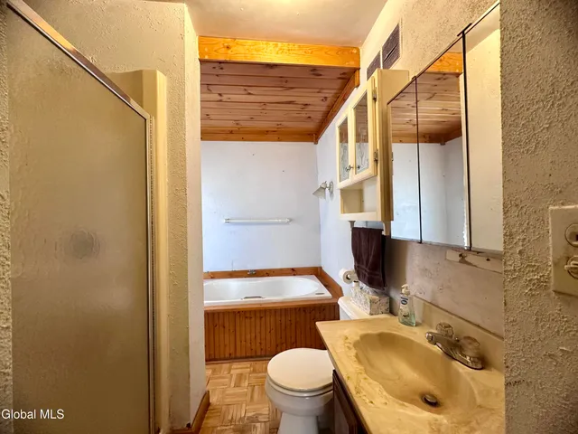 $169,900 | 332 Center Street, Corinth, NY 12822