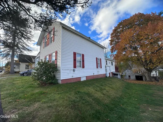 $169,900 | 332 Center Street, Corinth, NY 12822