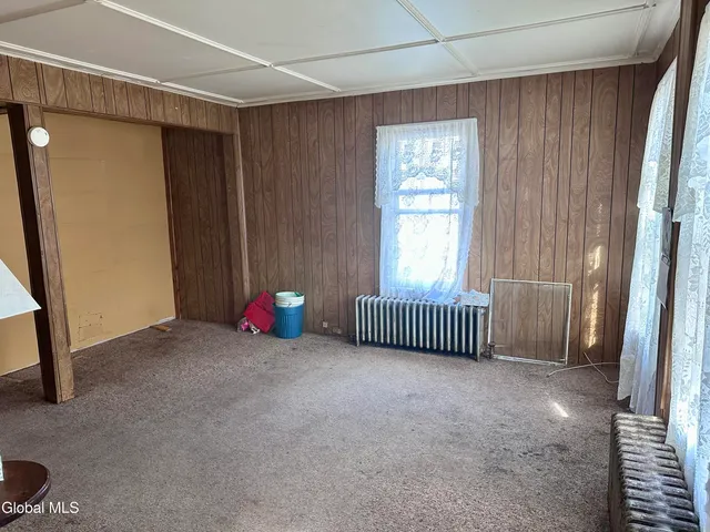 $180,000 | 332 Center Street, Corinth, NY 12822