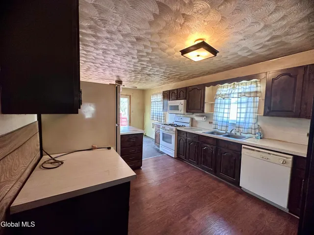 $169,900 | 332 Center Street, Corinth, NY 12822