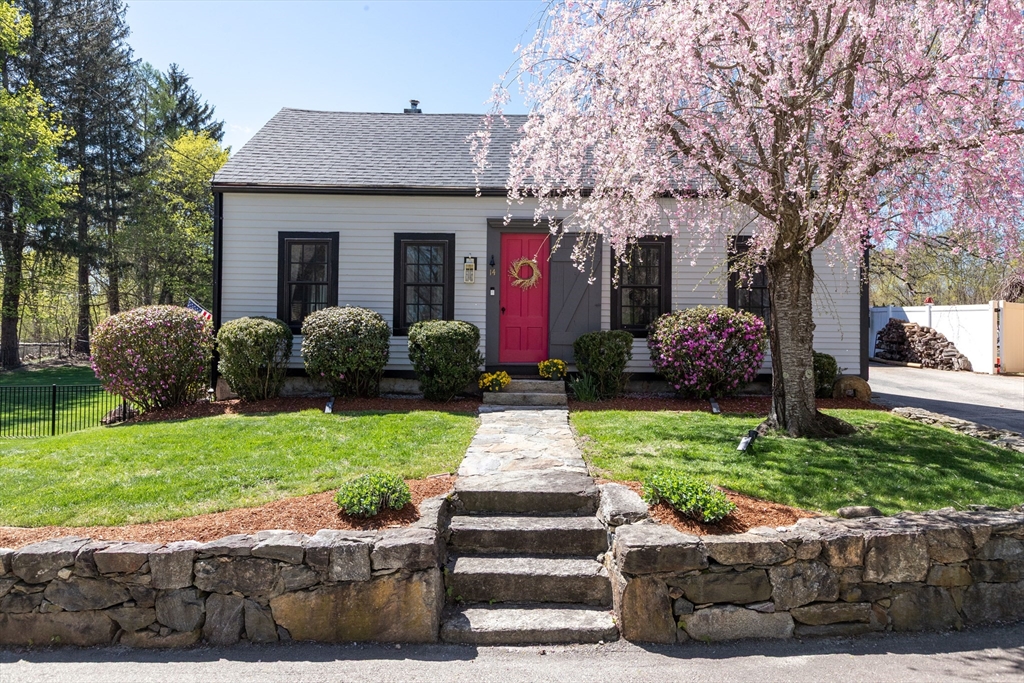 14 Cook Street Douglas, MA 01516 - Photo 1 of 36