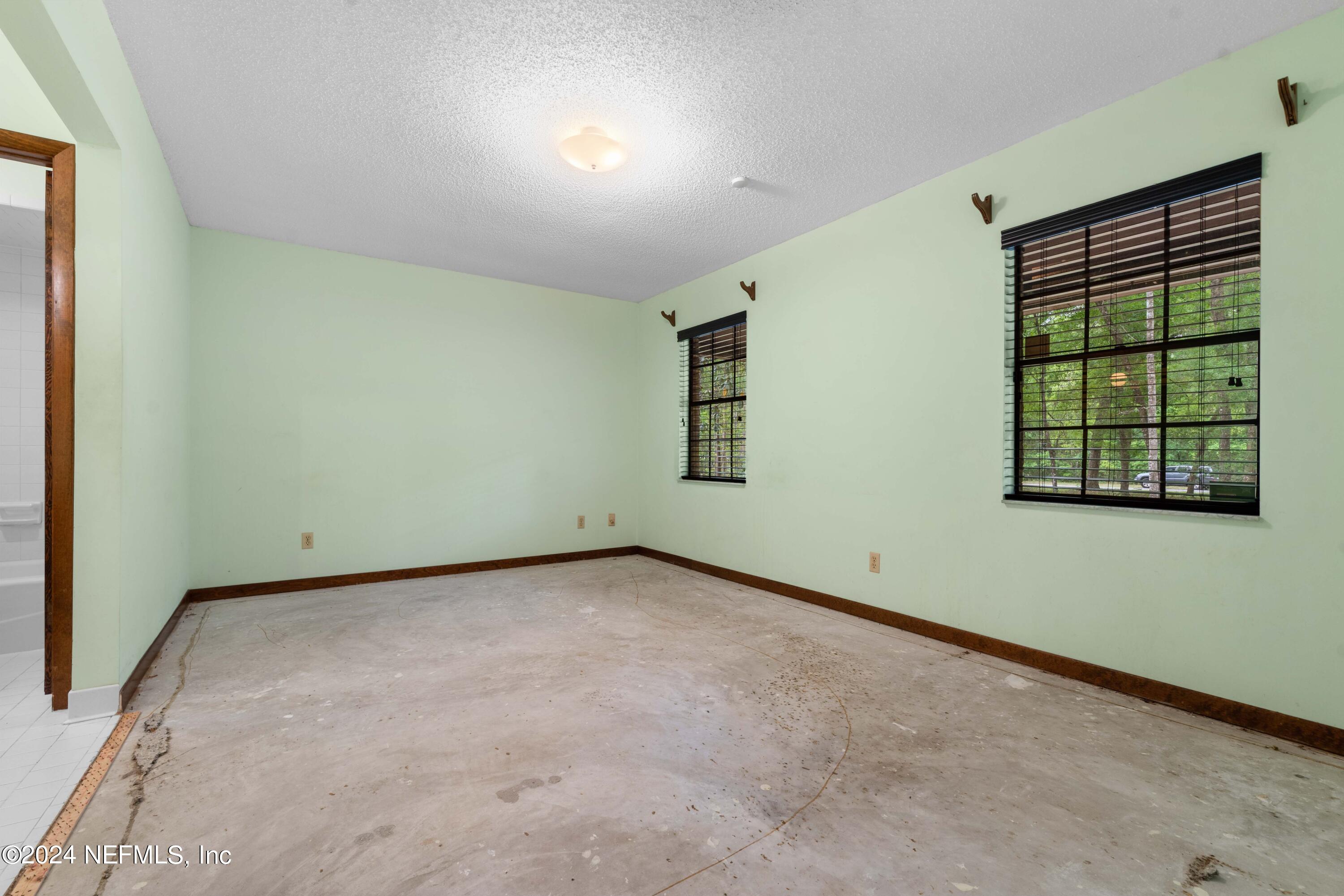 4194 Chokeberry Road Middleburg, FL 32068 - Photo 15 of 30 4194 Chokeberry Rd-19