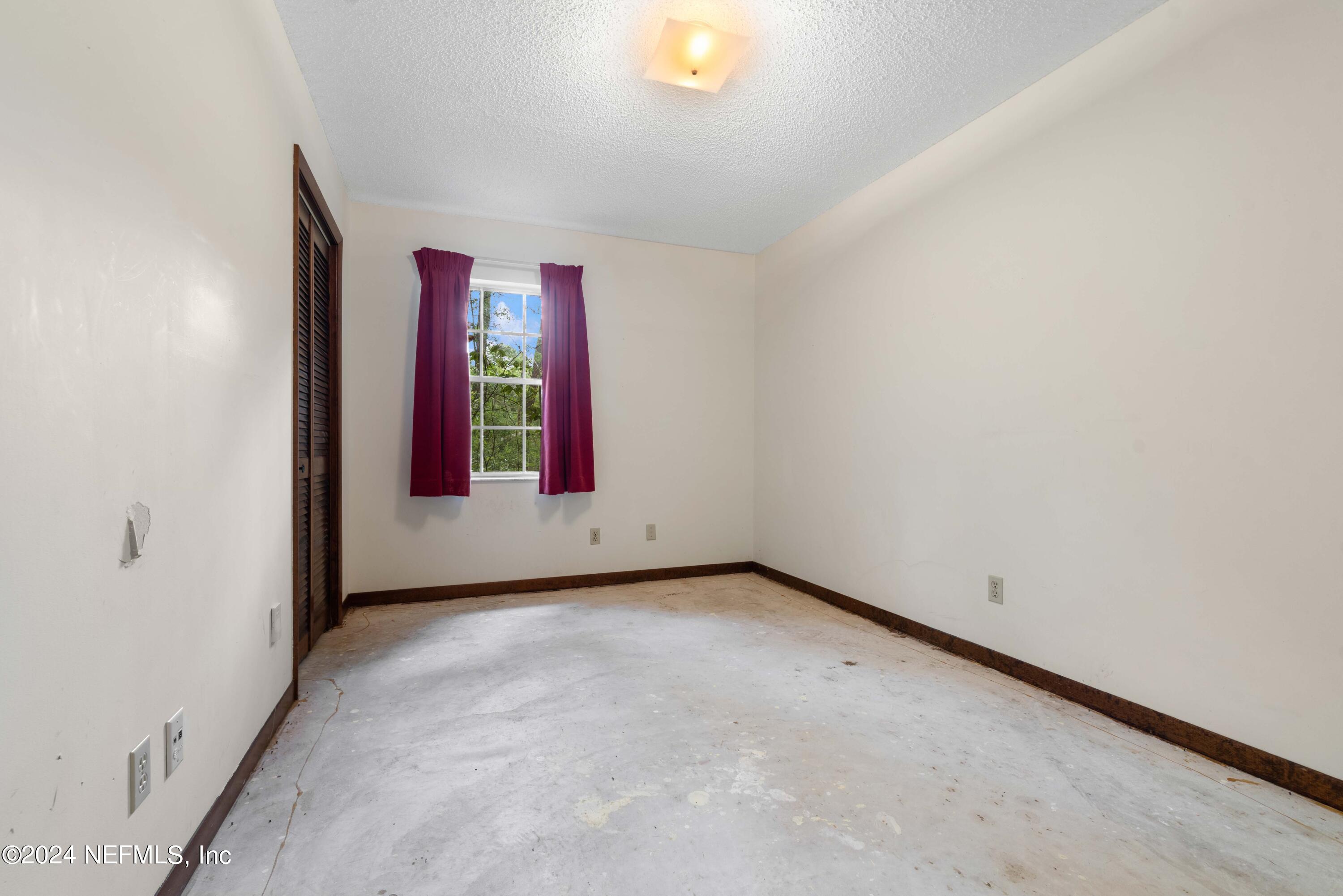 4194 Chokeberry Road Middleburg, FL 32068 - Photo 21 of 30 4194 Chokeberry Rd-23