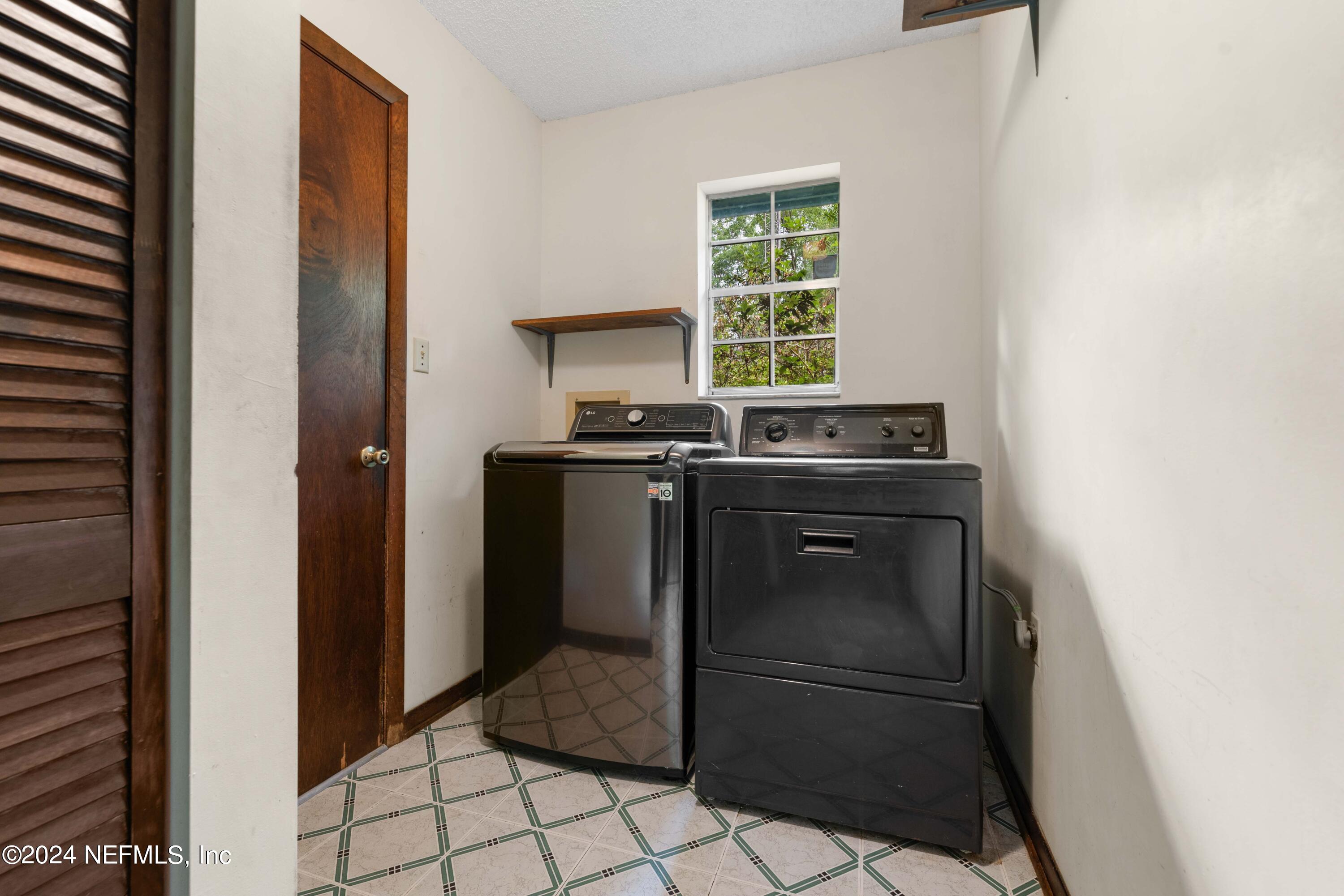 4194 Chokeberry Road Middleburg, FL 32068 - Photo 22 of 30 4194 Chokeberry Rd-26