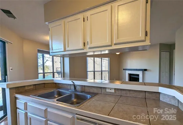 $179,000 | 8137 Cedar Glen Drive, Charlotte, NC 28212