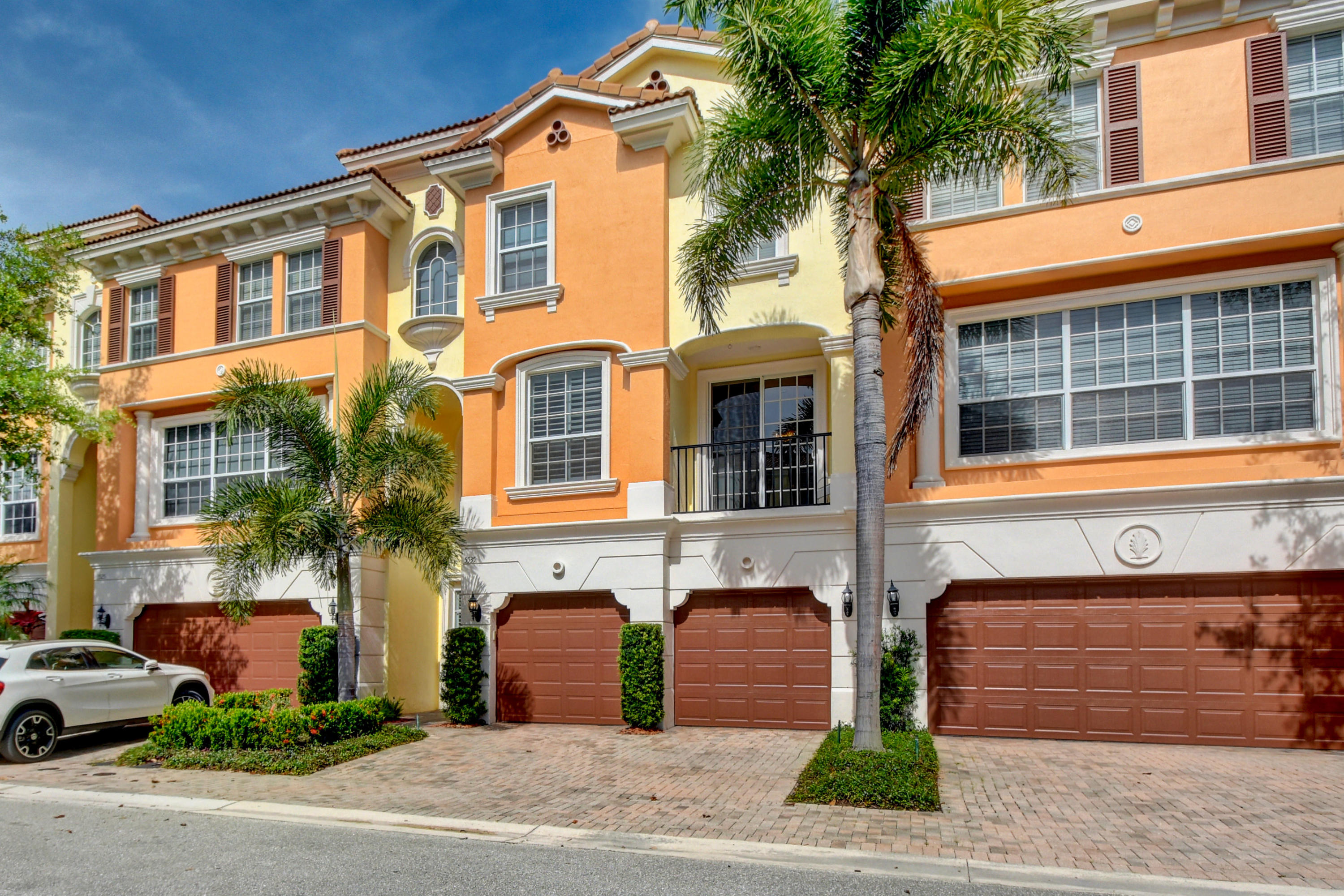 5535 Northeast Trieste Way Boca Raton, FL 33487 - Photo 2 of 51 INTERIOR UNIT