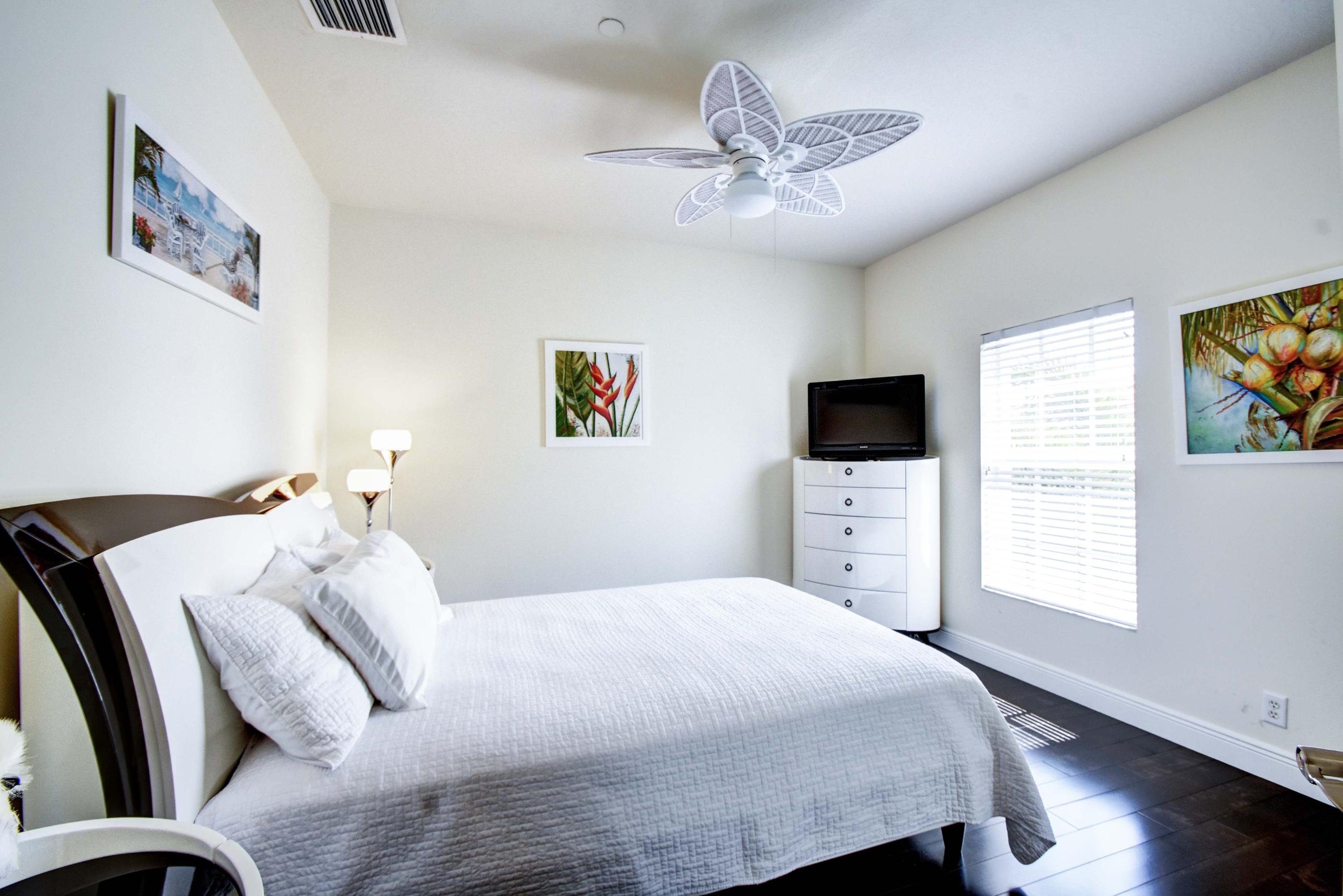 5535 Northeast Trieste Way Boca Raton, FL 33487 - Photo 30 of 51 2ND BEDROOM