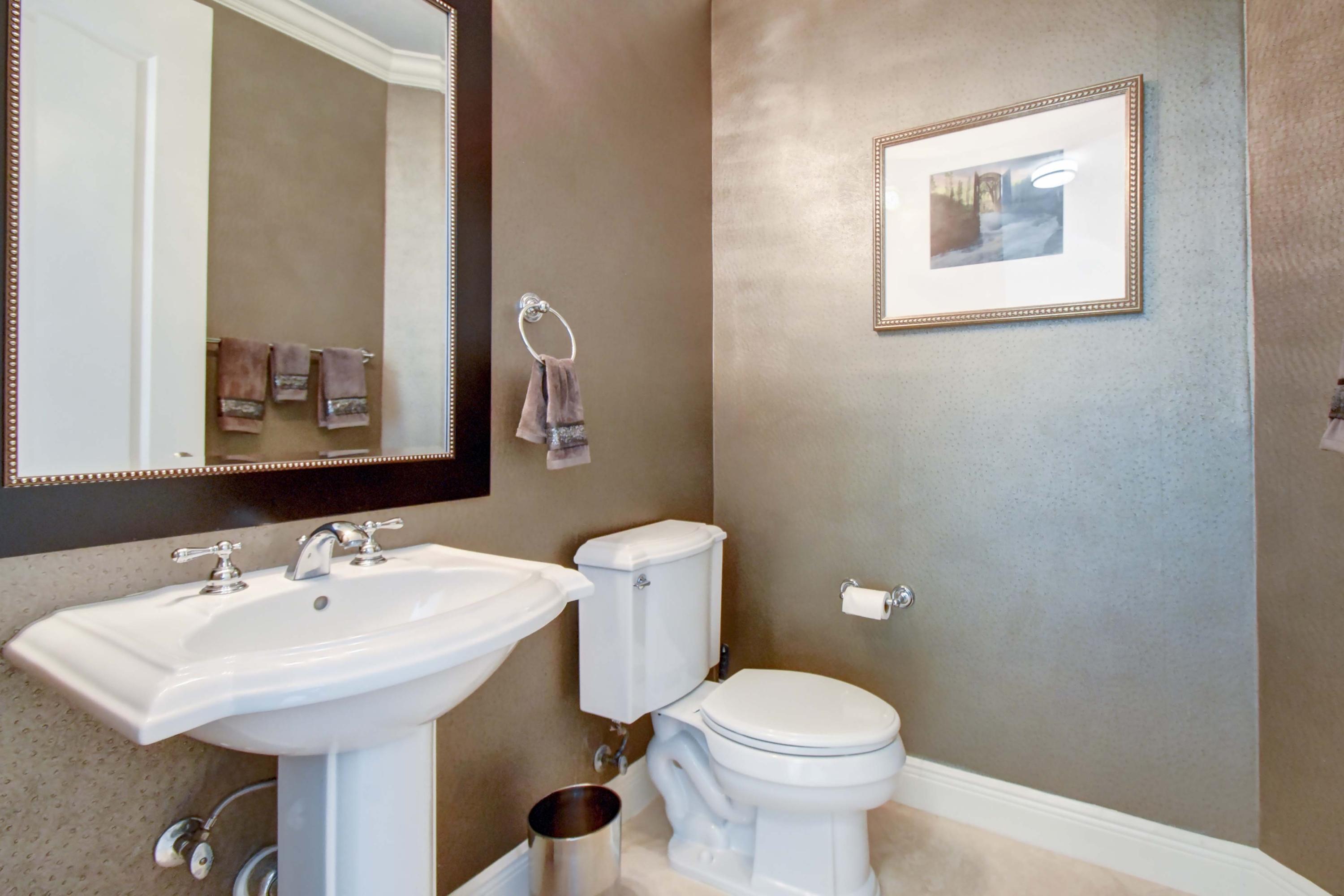 5535 Northeast Trieste Way Boca Raton, FL 33487 - Photo 39 of 51 MAIN BATHROOM