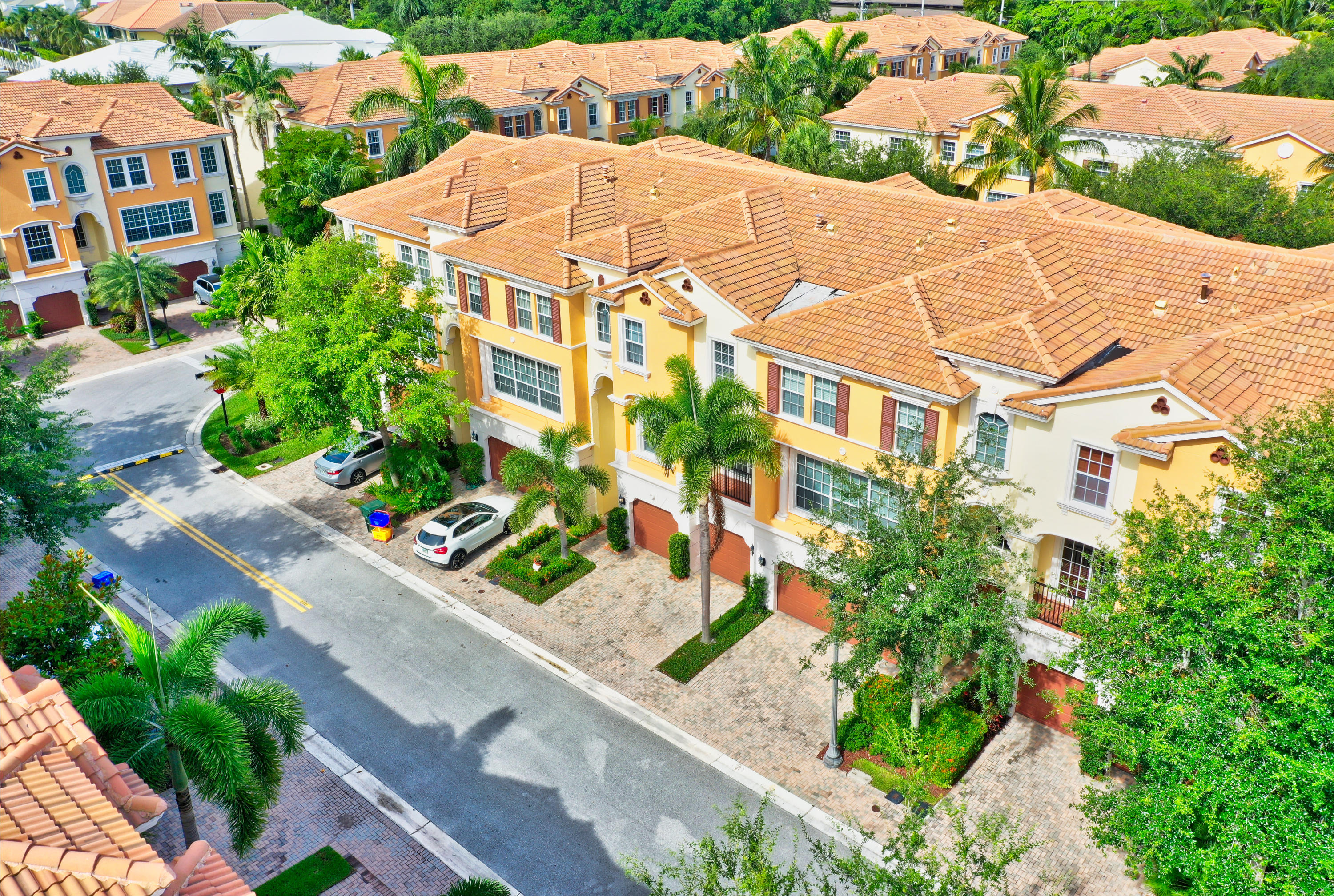 5535 Northeast Trieste Way Boca Raton, FL 33487 - Photo 47 of 51 FRONT OF BUILDING