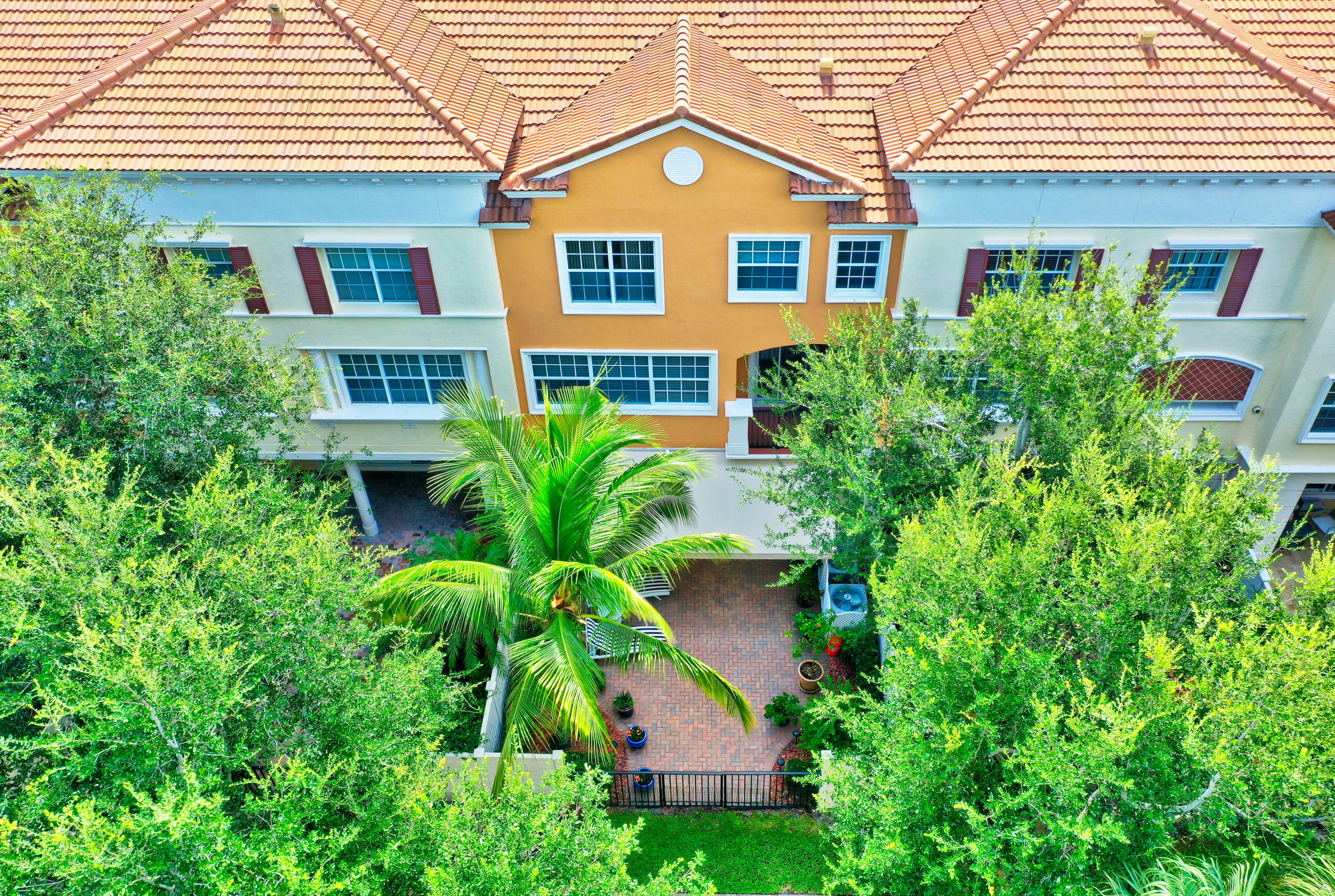5535 Northeast Trieste Way Boca Raton, FL 33487 - Photo 48 of 51 REAR VIEW