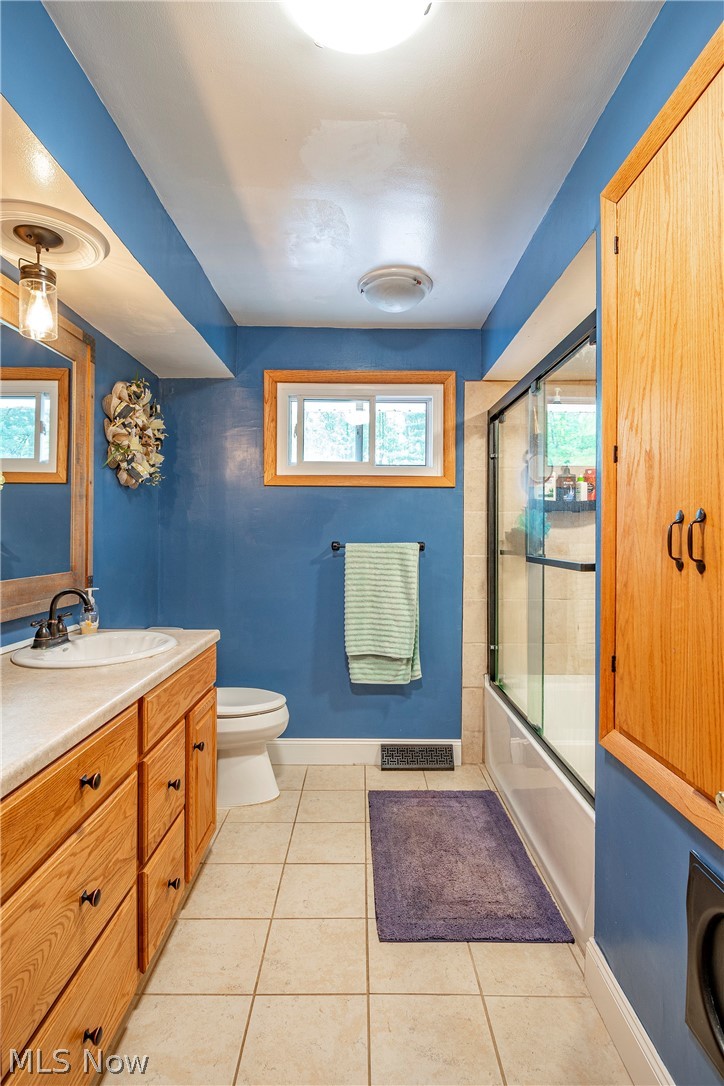 2421 Woodview Road Uniontown, OH 44685 - Photo 15 of 32 Gallery Image 15
