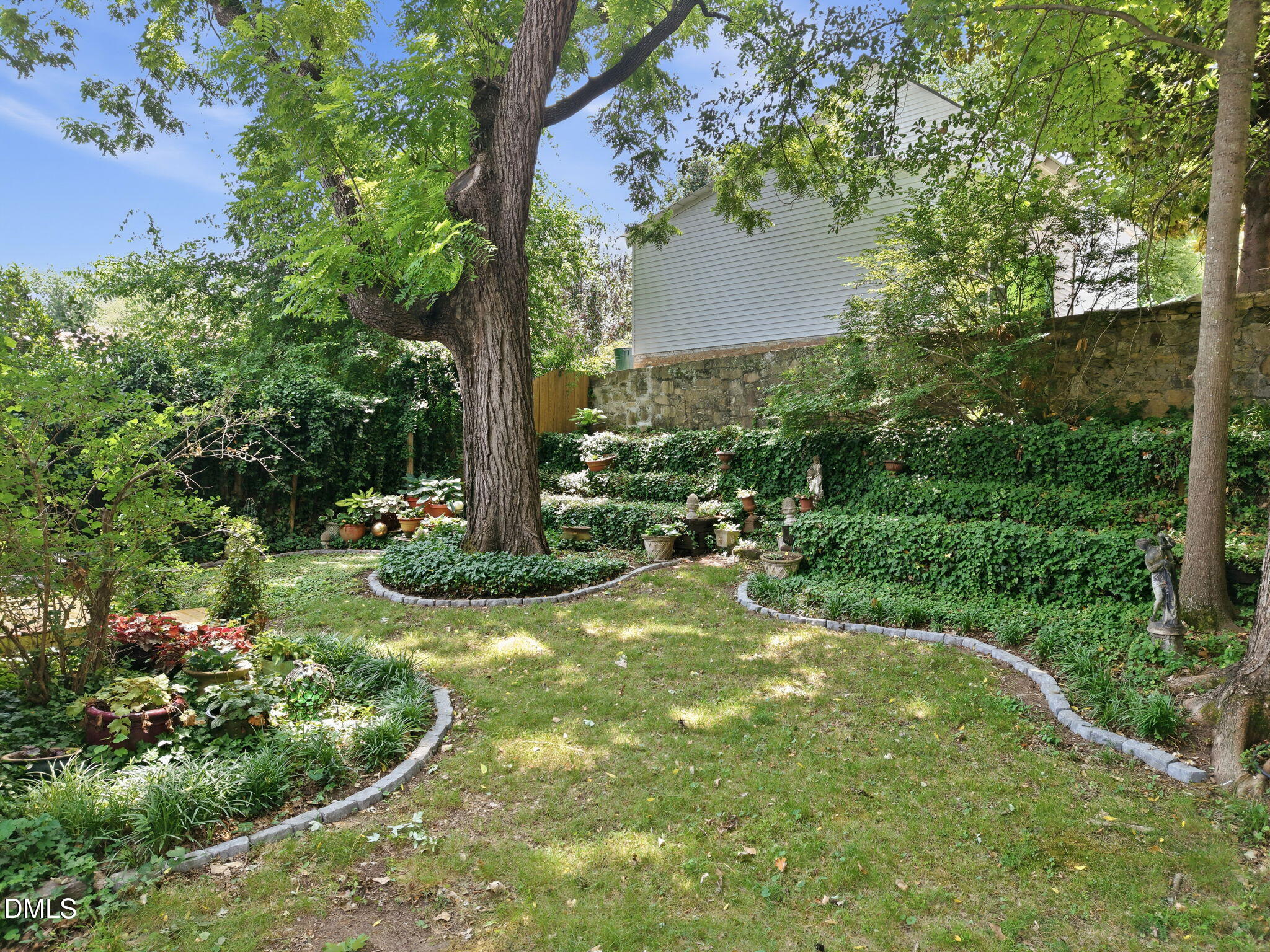 514 East Lane Street Raleigh, NC 27601 - Photo 30 of 51