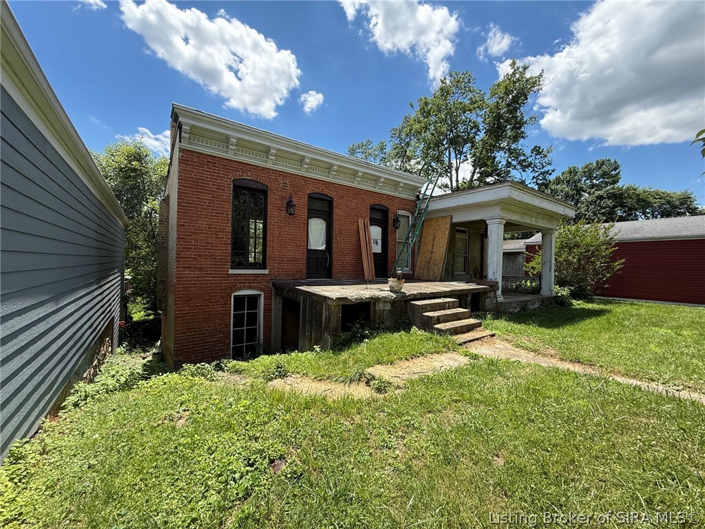 1037 West Main Street Madison, IN 47250 - Photo 9 of 40