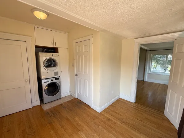 $3,500 | 31 Fifield Street, Unit 2, Watertown, MA 02472