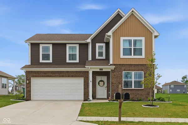 $430,000 | 2203 Gambel Lane, Danville, IN 46122