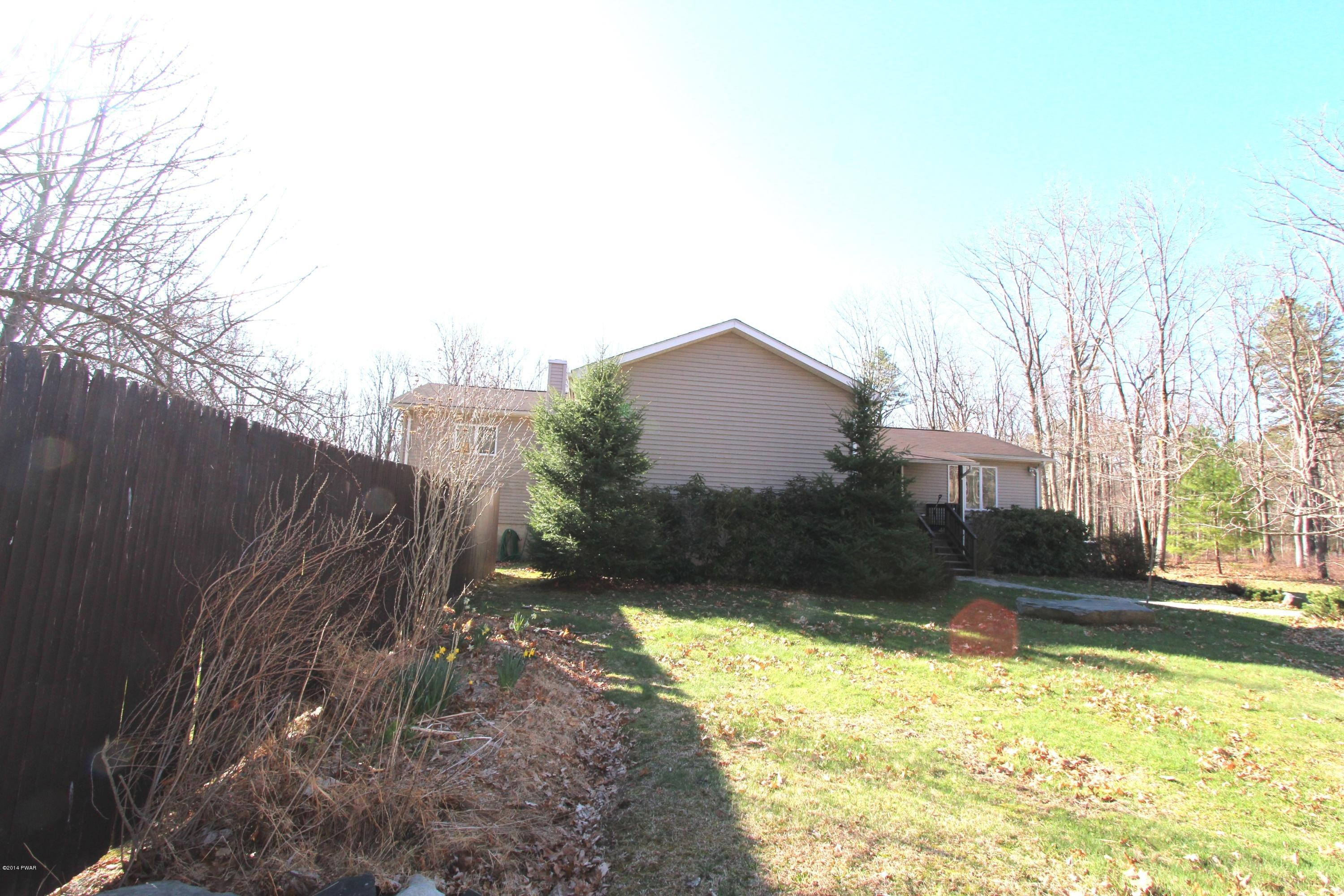 450 Little Walker Road Shohola, PA 18458 - Photo 19 of 28 Gallery Image 19