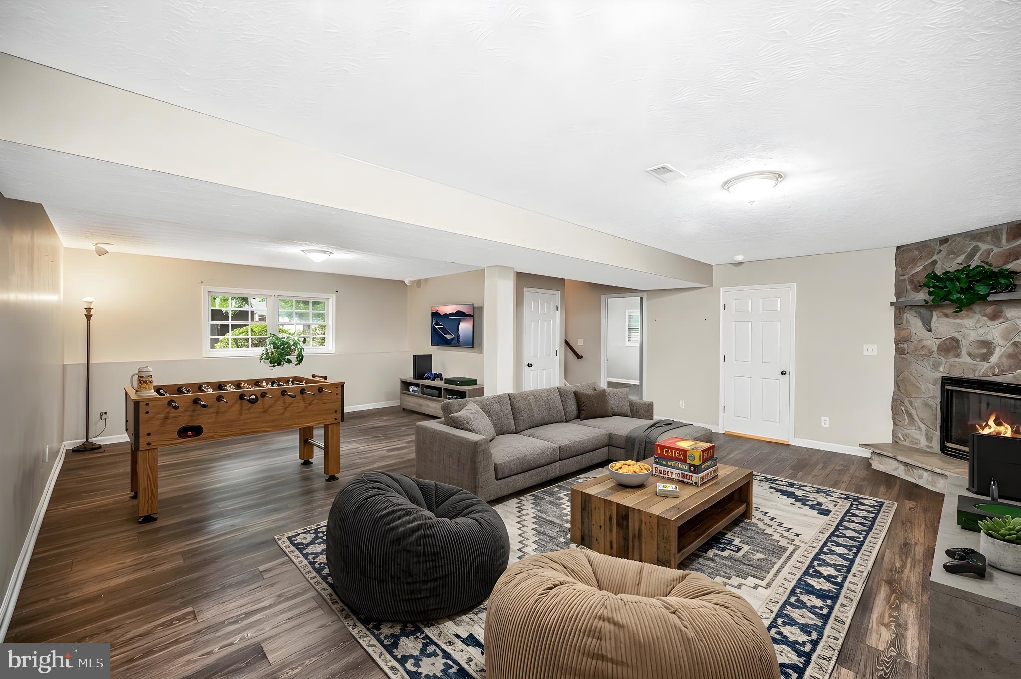 305 Birdie Road Locust Grove, VA 22508 - Photo 49 of 64 staged family room