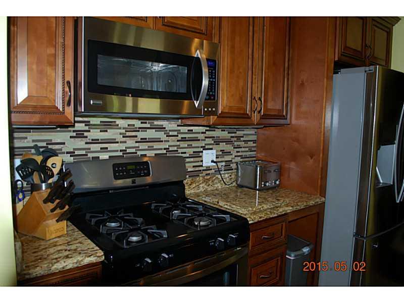 365 Friday Road Pittsburgh, PA 15209 - Photo 4 of 20 Kitchen.
