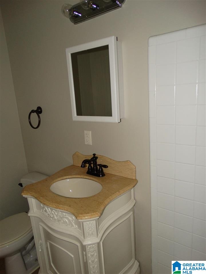 440 Burgundy Road Birmingham, AL 35215 - Photo 24 of 28