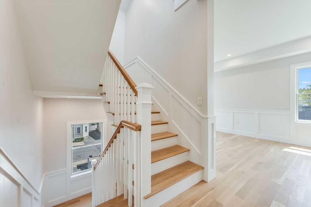 147 West 8th Street Boston, MA 02127 - Photo 22 of 33