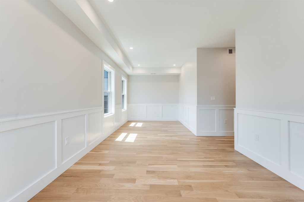 147 West 8th Street Boston, MA 02127 - Photo 24 of 33