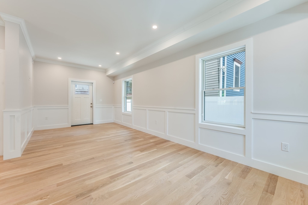 147 West 8th Street Boston, MA 02127 - Photo 9 of 33