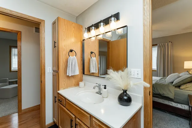 $325,000 | 4147 Peregrine Ln S East, Rochester, MN 55904