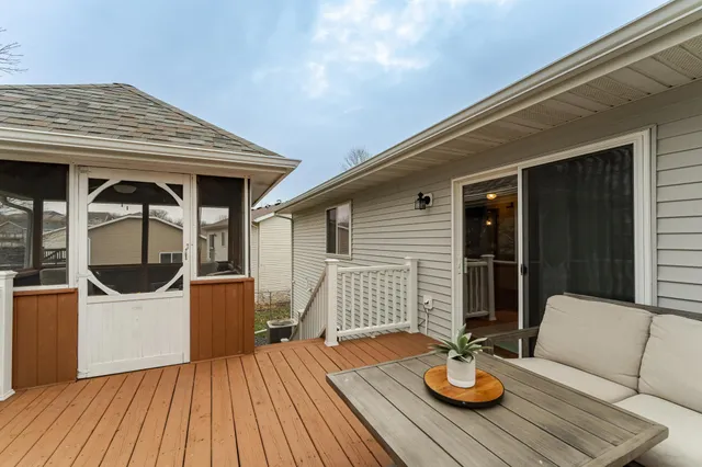 $325,000 | 4147 Peregrine Ln S East, Rochester, MN 55904