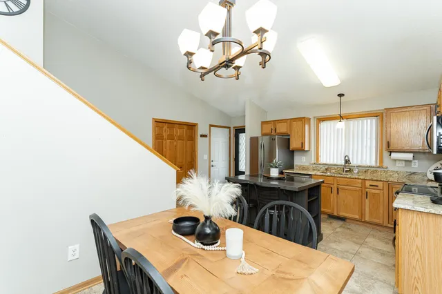 $325,000 | 4147 Peregrine Ln S East, Rochester, MN 55904