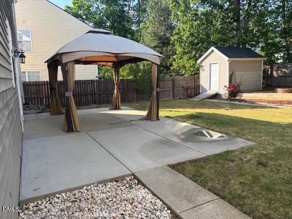 $2,100 | 113 Jasper Point Drive, Holly Springs, NC 27540