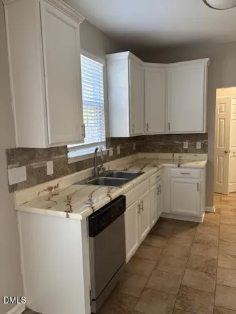 $2,100 | 113 Jasper Point Drive, Holly Springs, NC 27540