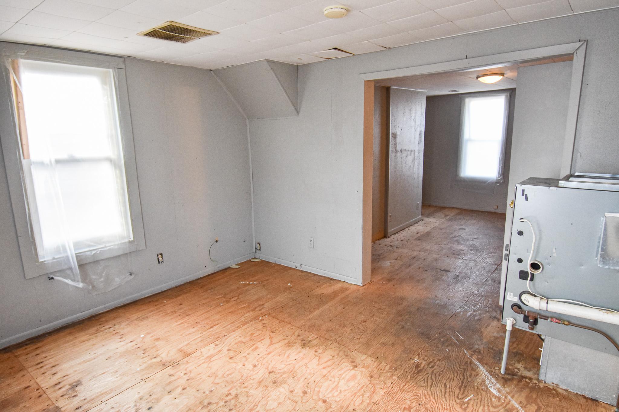 715 8th Street East Thief River Falls, MN 56701 - Photo 14 of 31