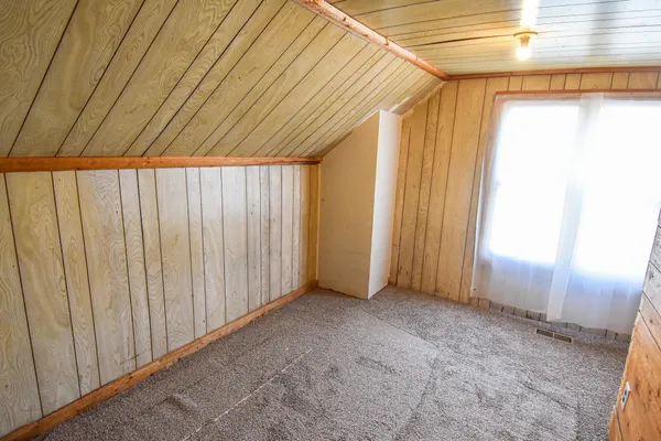 $55,000 | 715 8th Street East, Thief River Falls, MN 56701