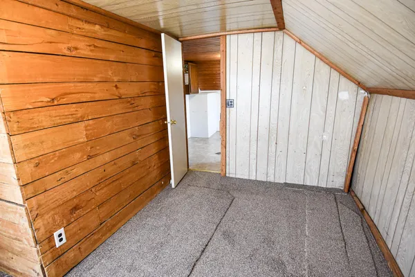 $55,000 | 715 8th Street East, Thief River Falls, MN 56701