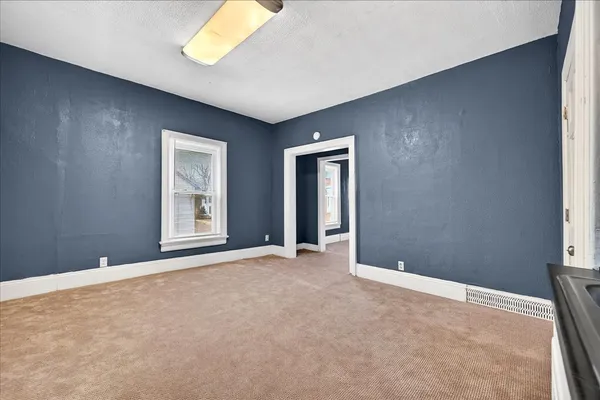 $230,000 | 314 West Wood Street, Bloomington, IL 61701