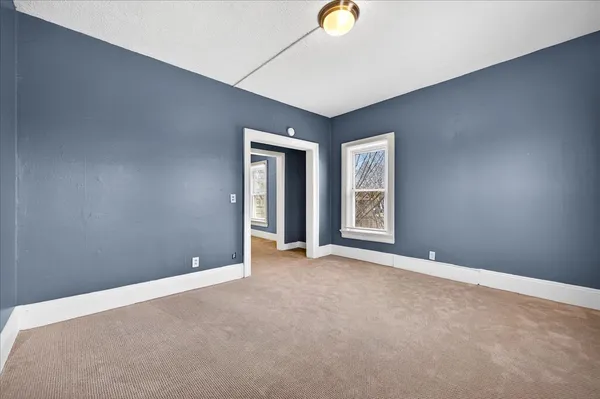 $230,000 | 314 West Wood Street, Bloomington, IL 61701