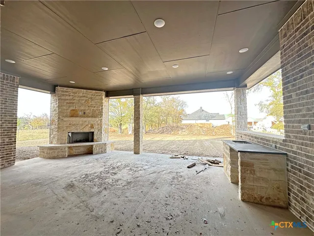 $679,000 | 818 Eagle Hts Drive, Salado, TX 76571