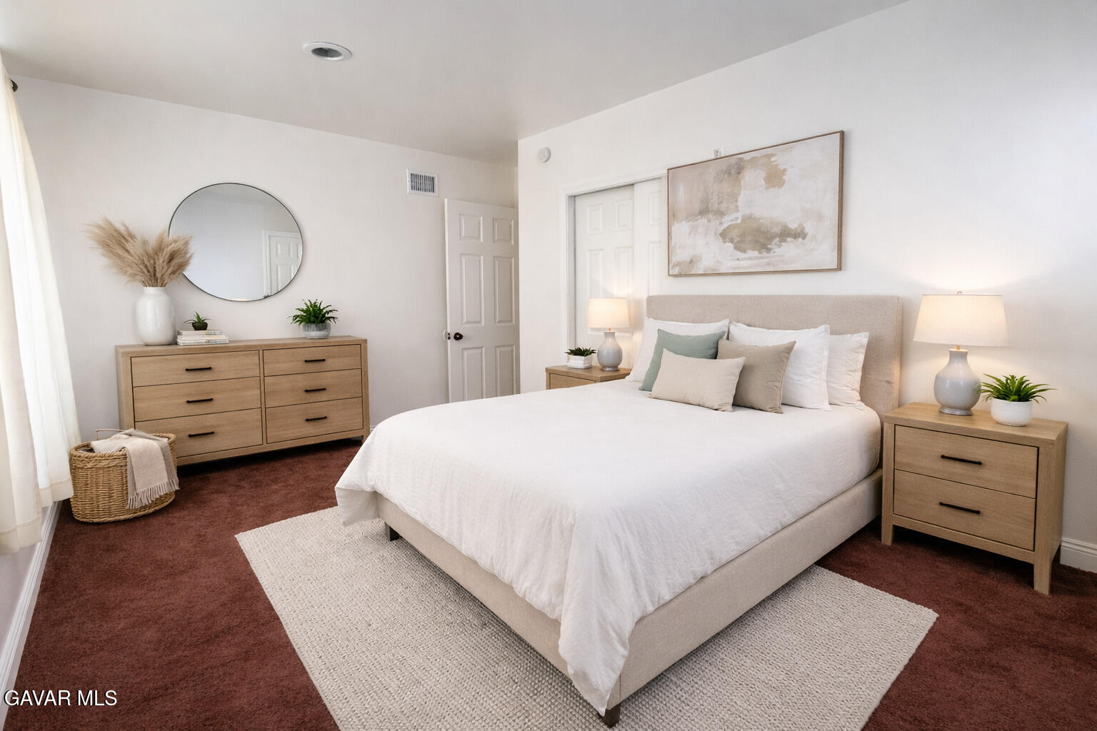 356 East Kettering Street Lancaster, CA 93535 - Photo 8 of 14 e830817e-f3f-daf-978a-70346759