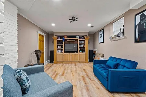 $398,500 | 3820 Virginia Avenue, Kansas City, MO 64109