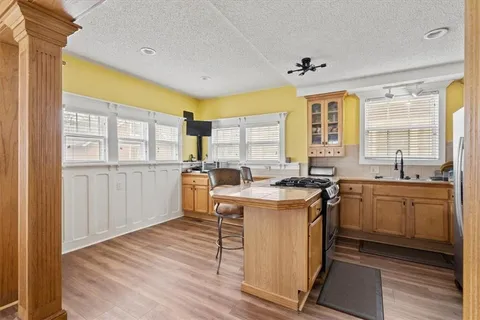 $398,500 | 3820 Virginia Avenue, Kansas City, MO 64109