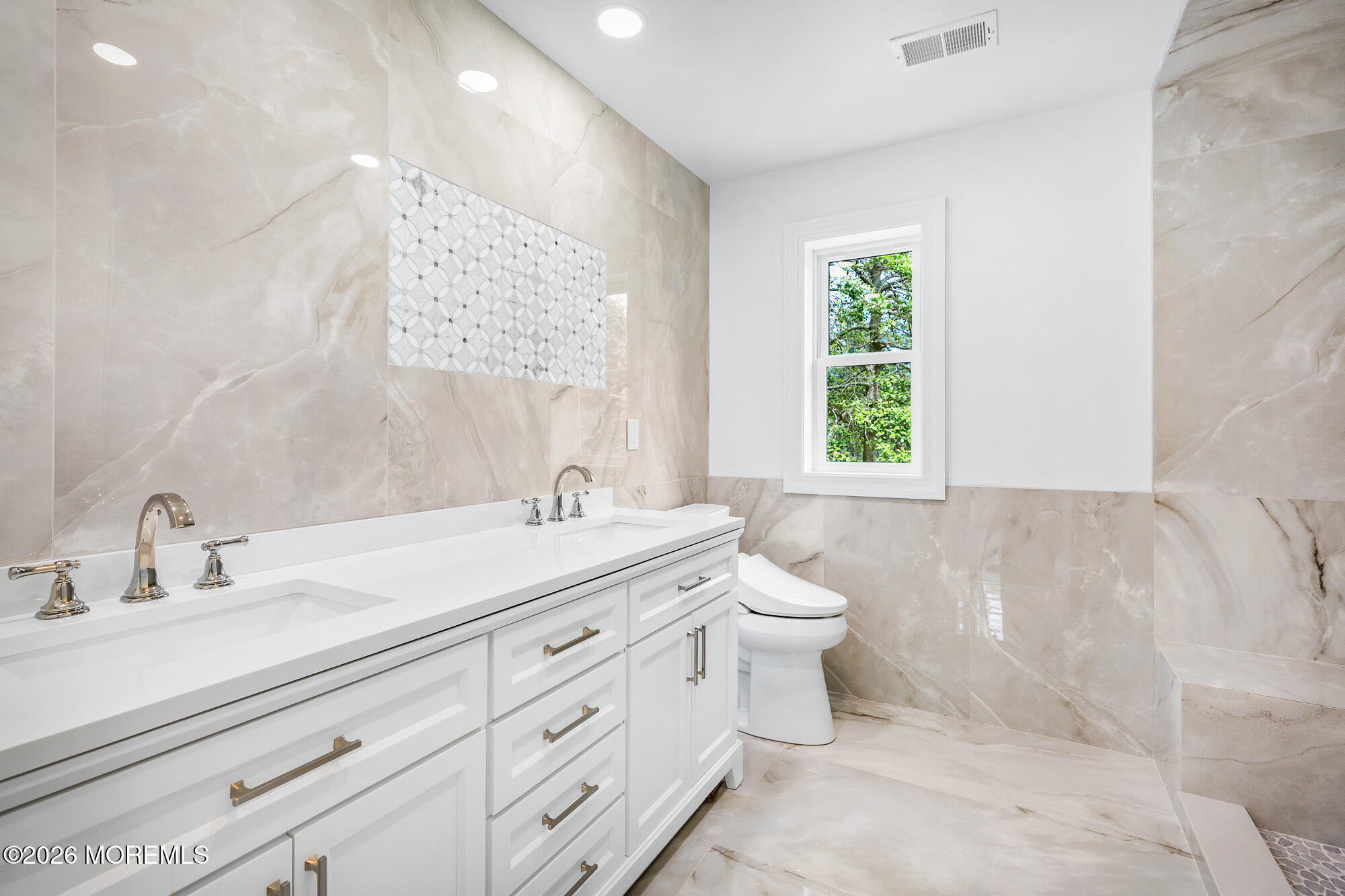 146 Bruce Road Red Bank, NJ 07701 - Photo 22 of 36 1