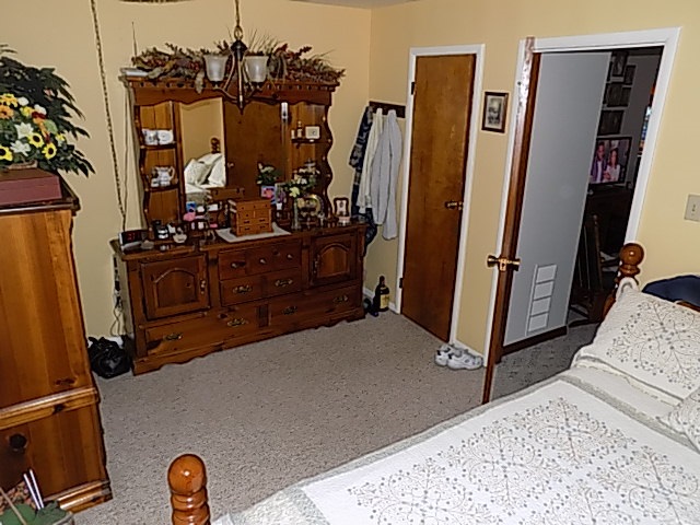 1039 Winchester Street Decatur, IN 46733 - Photo 22 of 35