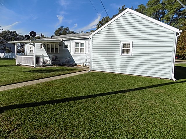 1039 Winchester Street Decatur, IN 46733 - Photo 5 of 35