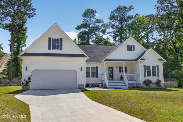 $375,000 | 421 Celtic Ash Street, Sneads Ferry, NC 28460