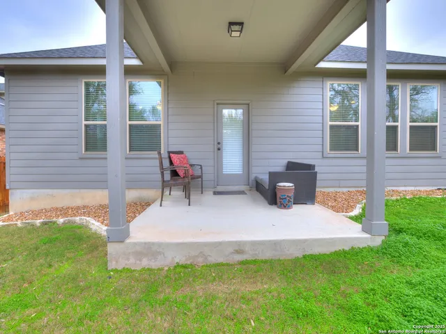 $400,000 | 2972 Warwick Park, Bulverde, TX 78163