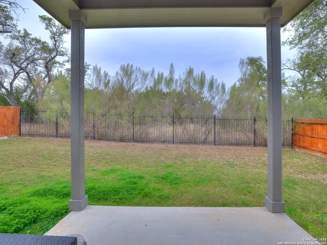 $400,000 | 2972 Warwick Park, Bulverde, TX 78163