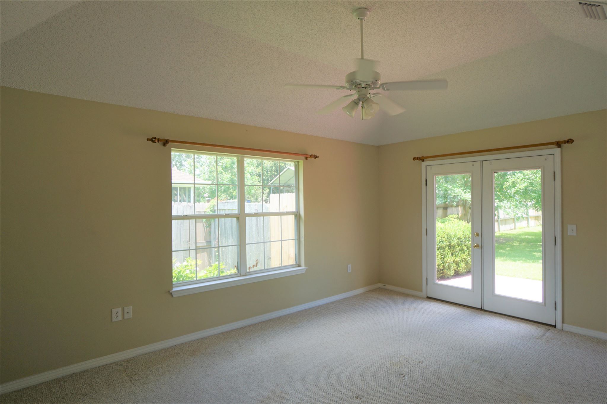 14518 Abacus Drive Foley, AL 36535 - Photo 11 of 22 Master Bedroom